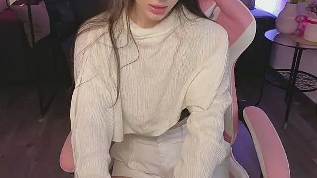 Chat XXX en directo de Seline_Vibe