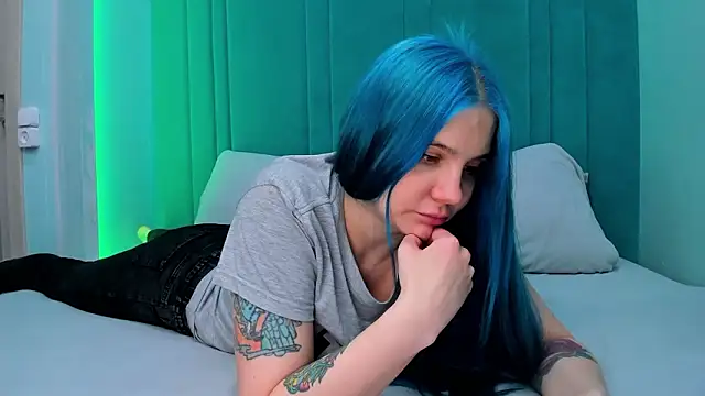 JuliaBusty: онлайн-секс-чат