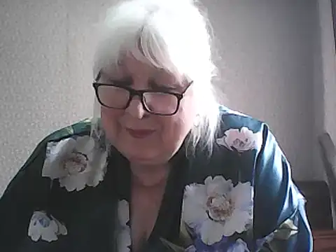 Alexia64231: απευθείας συνομιλία ΧΧΧ