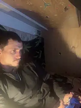 bugboy 即時 XXX 聊天