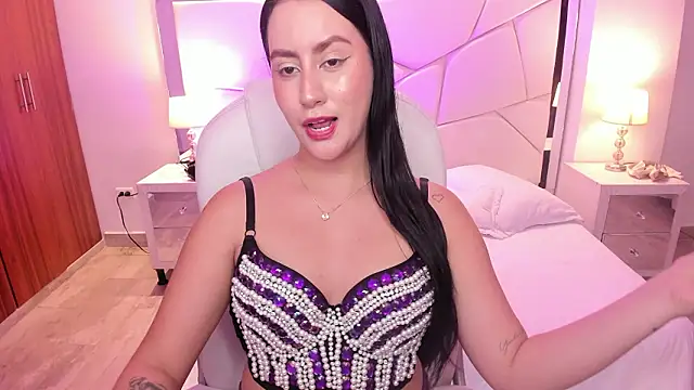 Natasha_Kiim_ Chat XXX in diretta