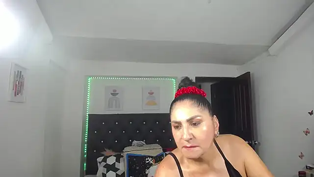 Chat XXX ao vivo de mature_bigboobs10