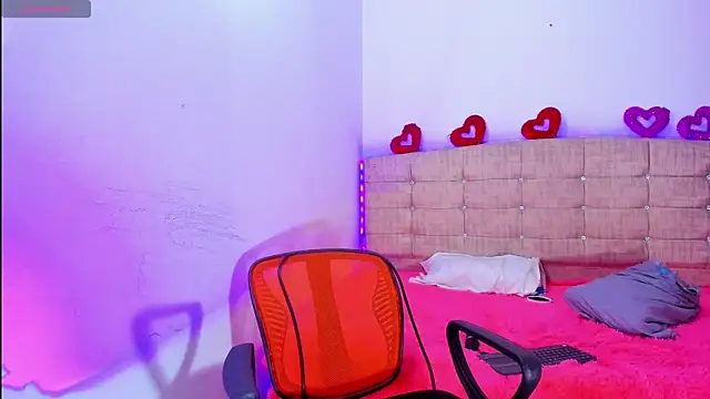 Catherine_summer1's Live XXX Chat