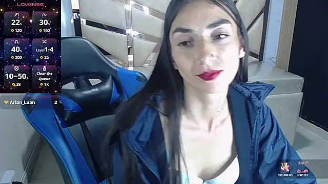 Maily_a_ Live XXX-Chat