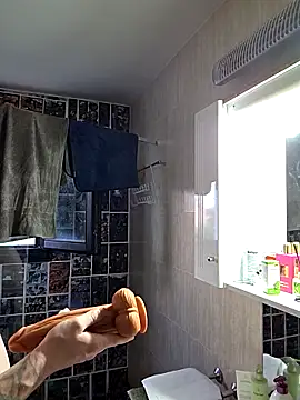 kylie_blck 即時 XXX 聊天