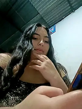 xandra252 即時 XXX 聊天