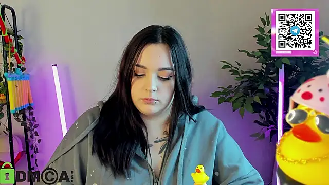 XXX chat uživo modela Mia_R0ss
