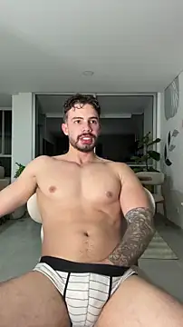 Valenthino_Salvatore Chat XXX live