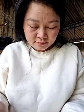 Chat +18 de yoowwmr ao vivo