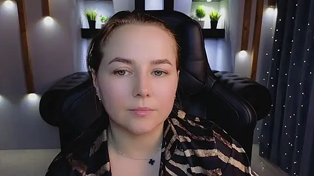 Mira_Mermayd – Naživo XXX chat