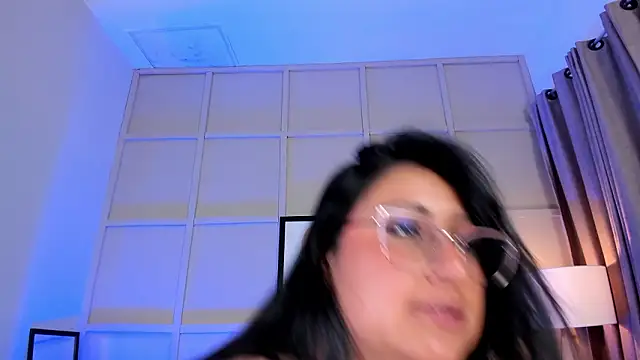 Chat +18 de Amber_gold_ ao vivo