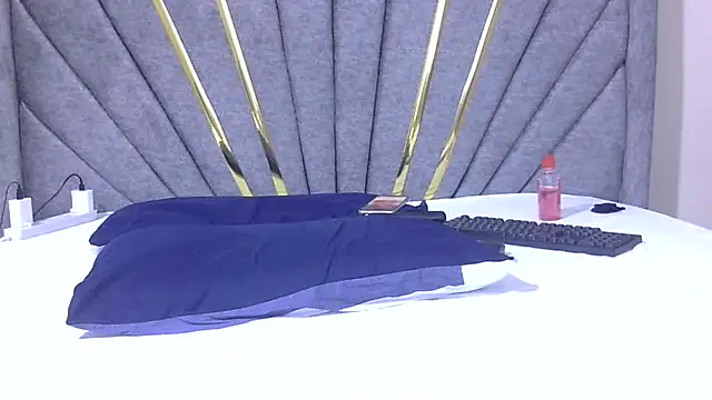 SHYNNYBLAQASS Live XXX-Chat