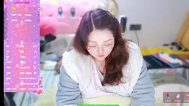 Chat +18 de AngelwithEcup ao vivo