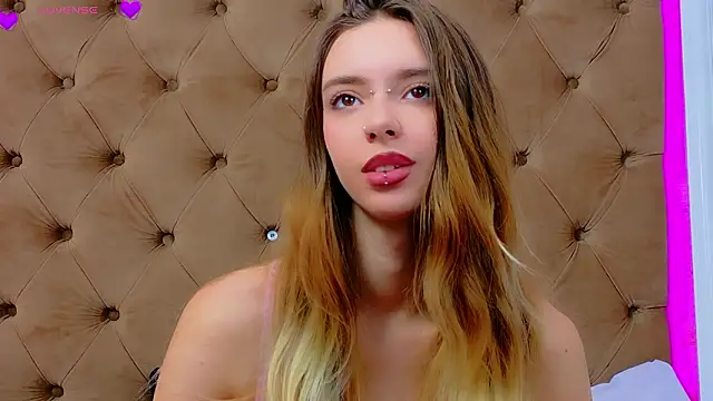 CoraVex Chat XXX in diretta