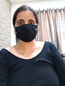 tinaarora's Live XXX Chat