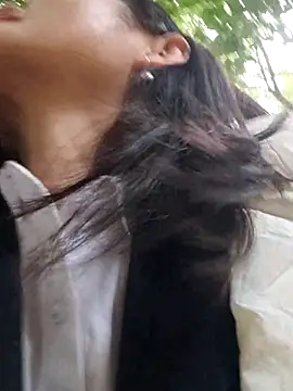 ialnuyoa_hのライブXXXチャット