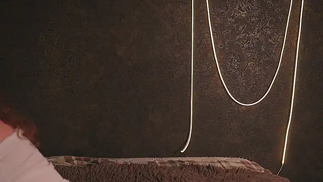 LinoAdaroのライブXXXチャット