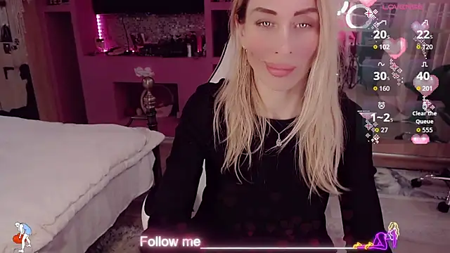 AnnieGOld_ Chat XXX in diretta