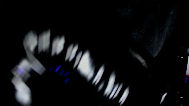 Moon_Dark520 现场XXX聊天