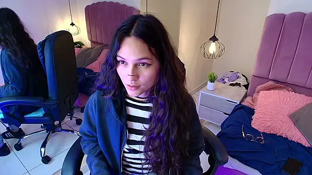 Hanabie_ élő XXX-chatje