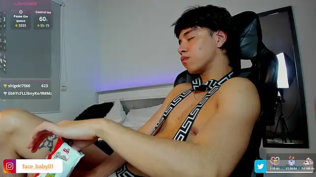 facebaby1のライブXXXチャット