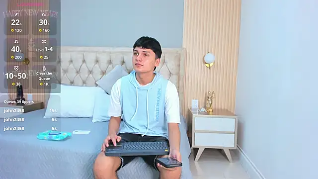 Maxii18_ – Kamerová šou