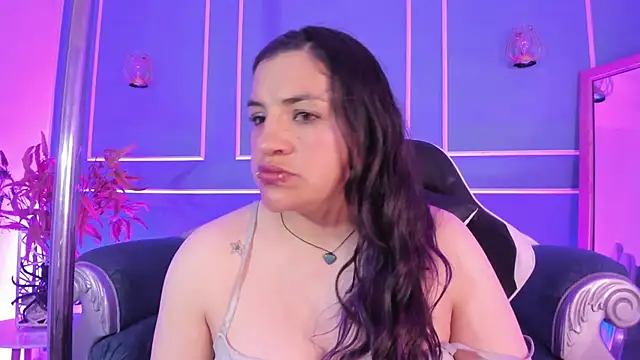 TaraTaylorr Live XXX-chat