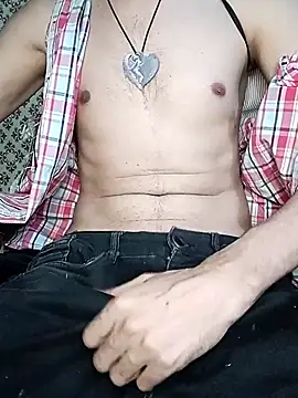 BrownBoy69666 – Live XXX-chat