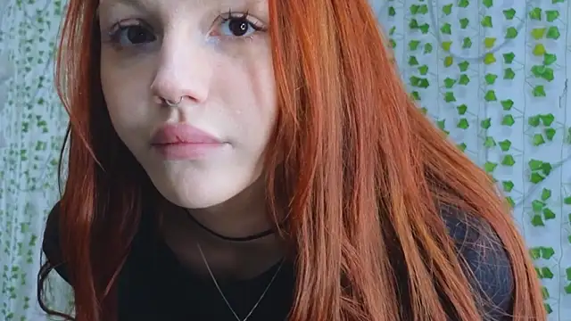 Lusy_PickMe élő XXX-chatje