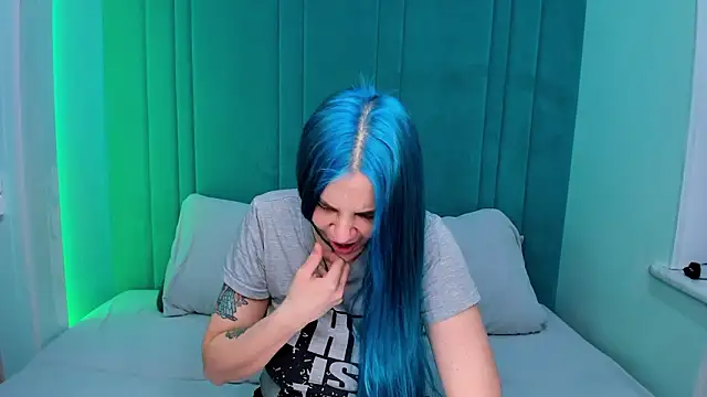 JuliaBusty Adlı Modelin Canlı XXX Sohbeti