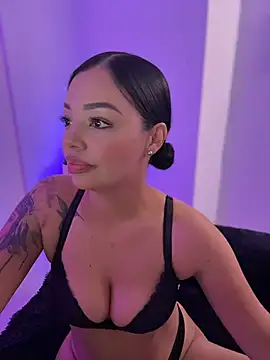 JennLeMokaのウェブカメラショー