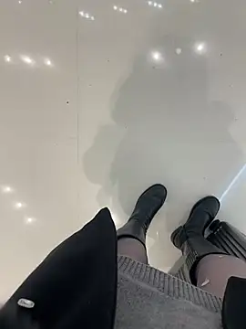 yimisun01 Chat XXX in diretta