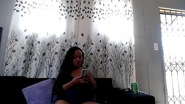 Chat +18 de CancerGodessX ao vivo