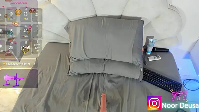 XXX chat uživo modela Candaceoweens