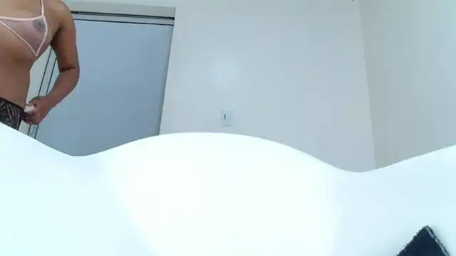 kendal1_ Chat XXX live