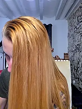 kylie_blck élő XXX-chatje