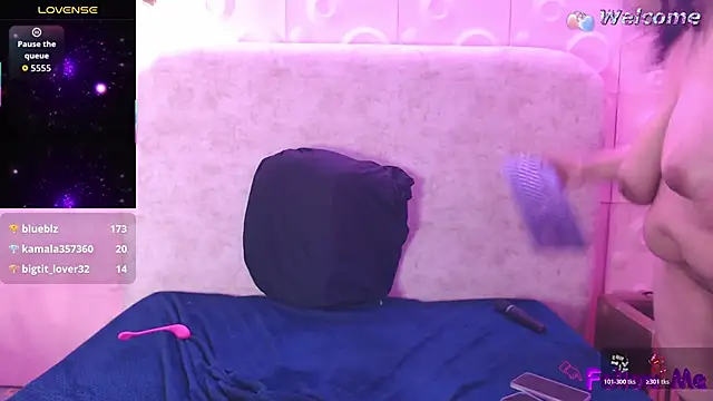 Danielaa_a live XXX chat