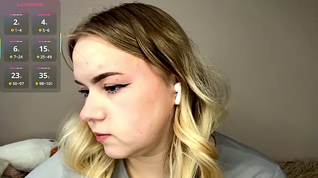 ZaraCreedon 现场XXX聊天