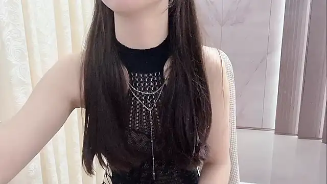 Shenlly Chat XXX live