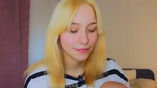 Živý XXX chat BritniBers