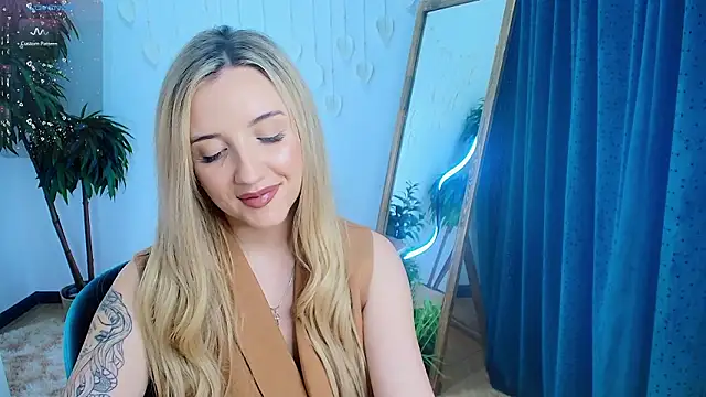 _Mi1a_ – Live XXX-chat