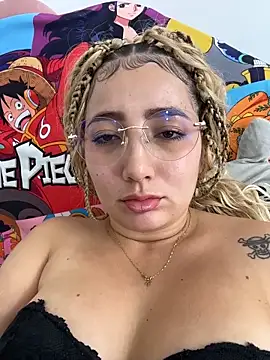 Arya_d live XXX chat