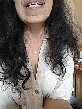 NakedMILFxn Live XXX chat