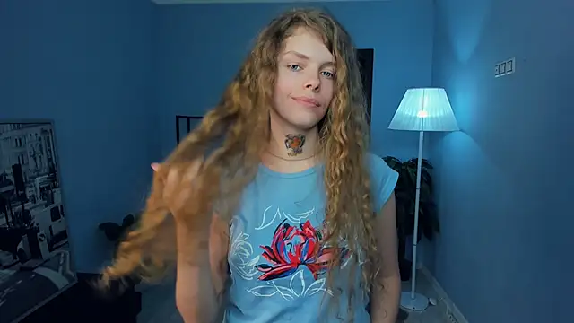 RayaNenlia 现场XXX聊天