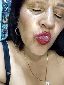 Edged_Hot69n Live XXX chat