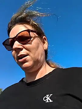 AussieKittyPurr Chat XXX live