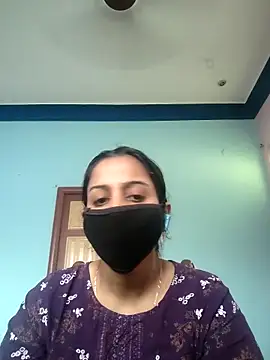 Tamil_shaliniのウェブカメラショー