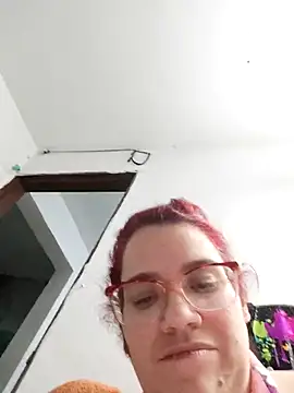 karlythoth@xh's Live XXX Chat