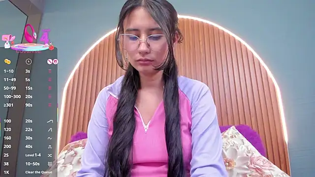 NayeCloud Obrolan Langsung XXX