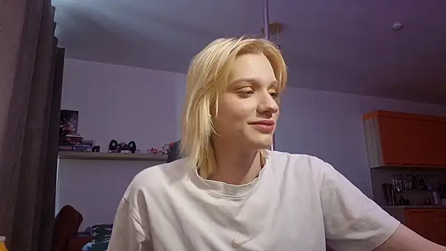 AuraNevera's Live XXX Chat